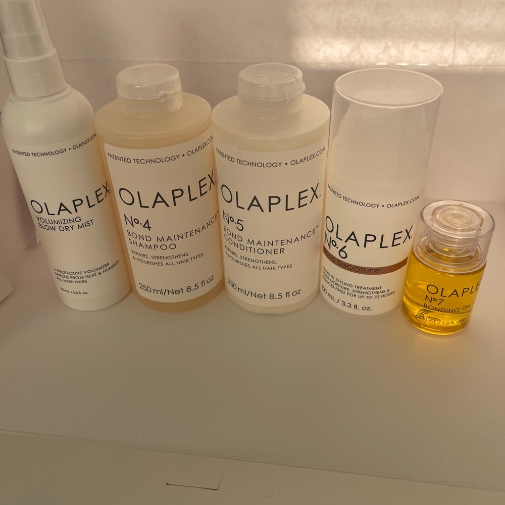 OLAPLEX Hair Care Collection - White and Gold